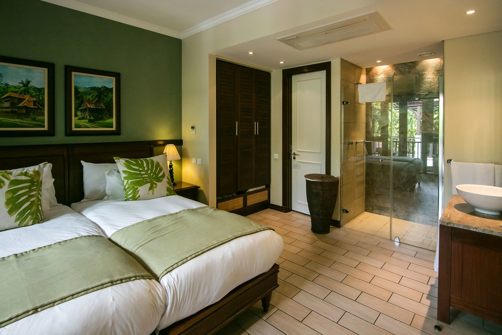 Hibiscus - 2 Bed Apartment for sale at Eden Island, Seychelles - Gallery image 12