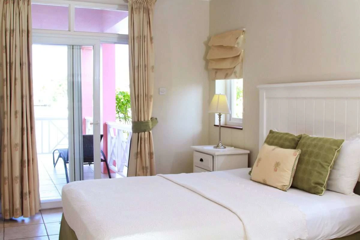 The Pink House, The Harbour, Rodney Bay. - Gallery image 13