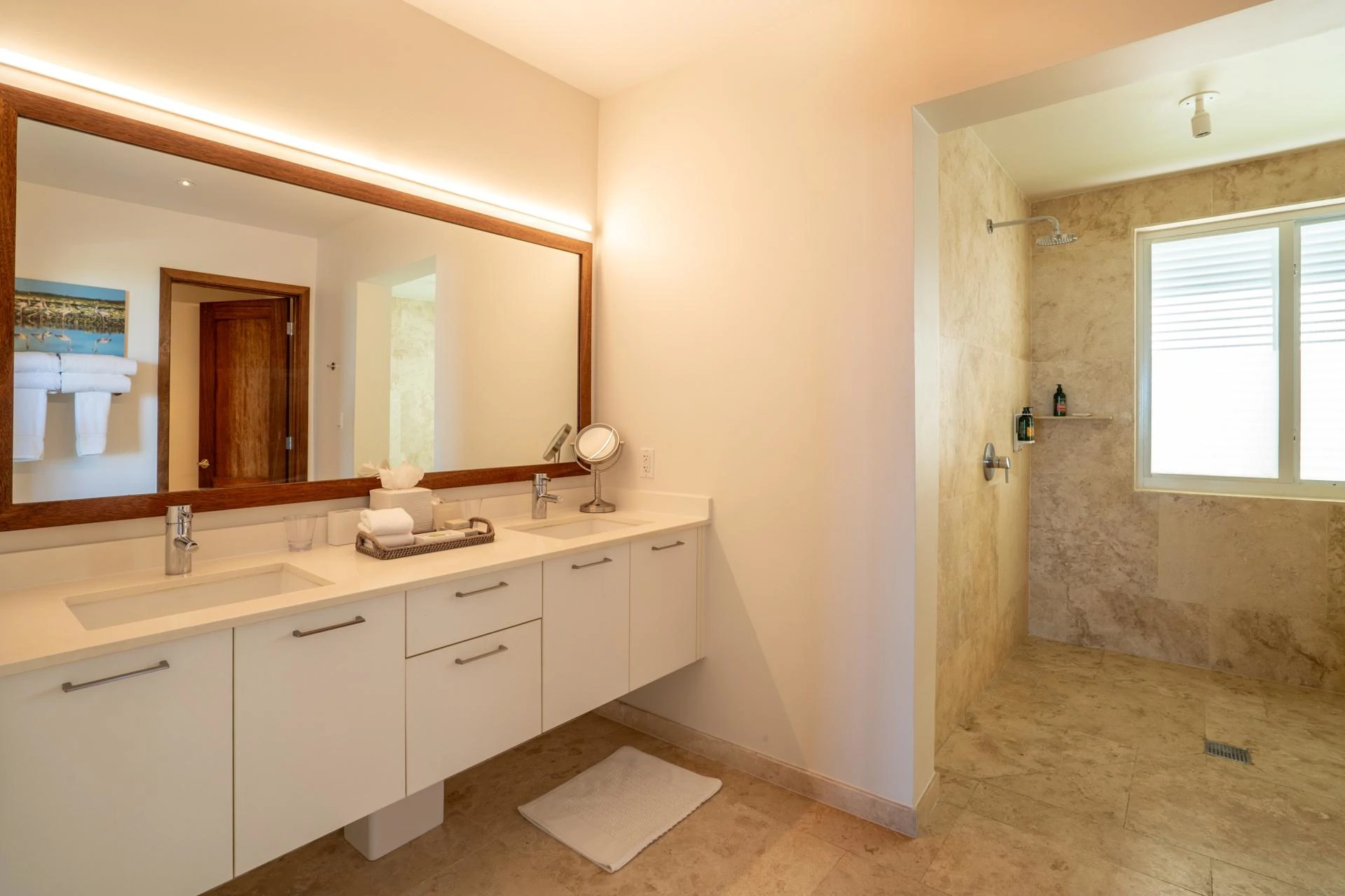 7D Sailrock Ridgetop Suite - Gallery image 7