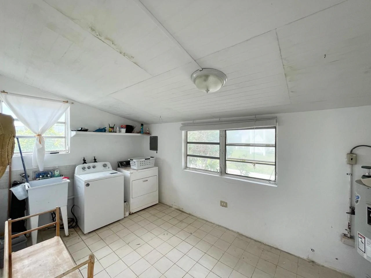 OCEAN VIEW 3 BEDROOM BEAUTY - Gallery image 21