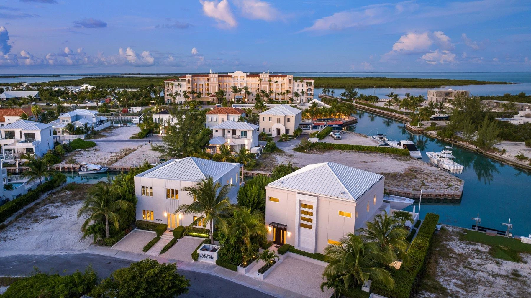 Second Wind Villa - Canal Front - Gallery image 36