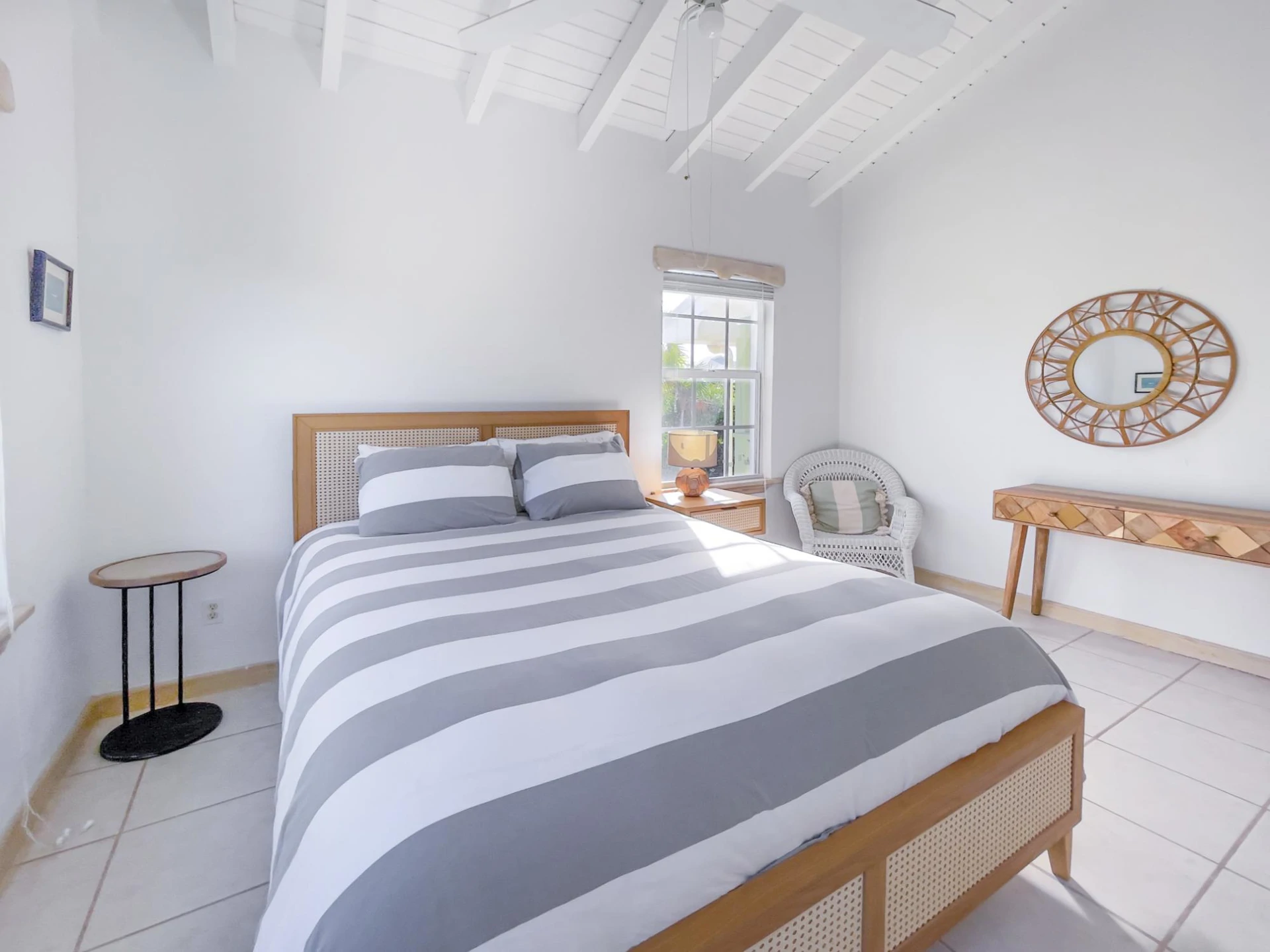 VACATION HOME STEPS FROM A PRISTINE N.CAICOS BEACH - Gallery image 16