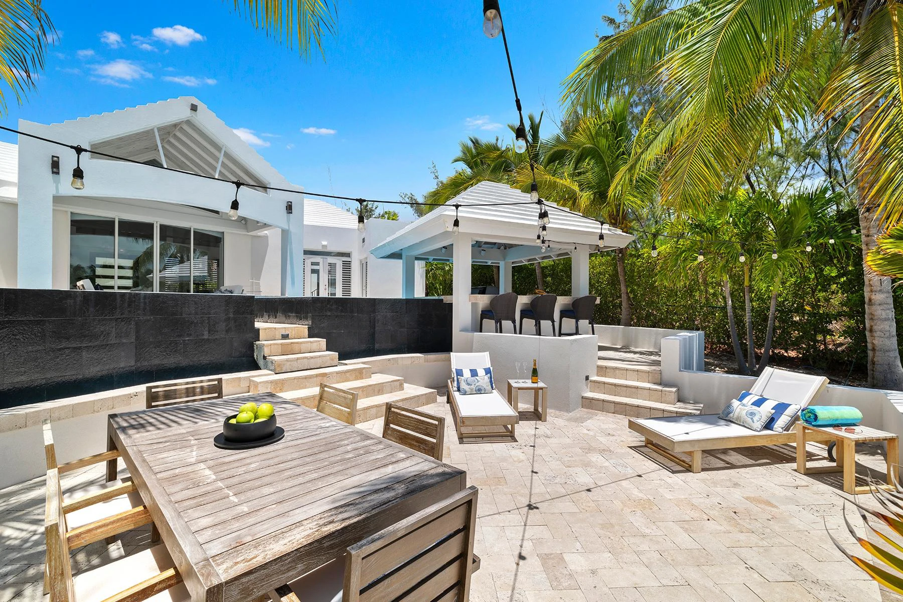 Hogan House - Gallery image 30