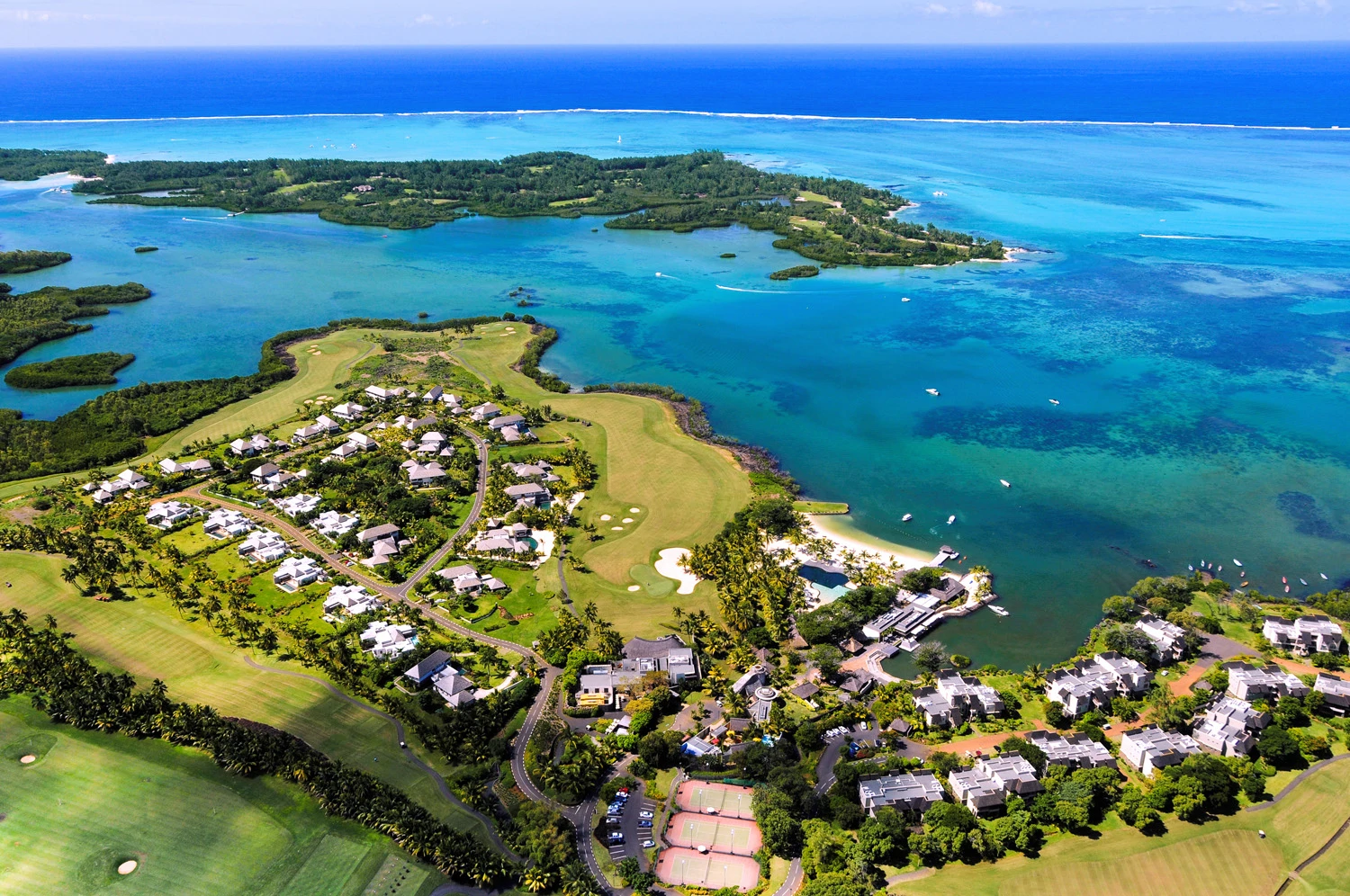 2-3 bedroom penthouse for sale at Anahita Mauritius - Gallery image 8