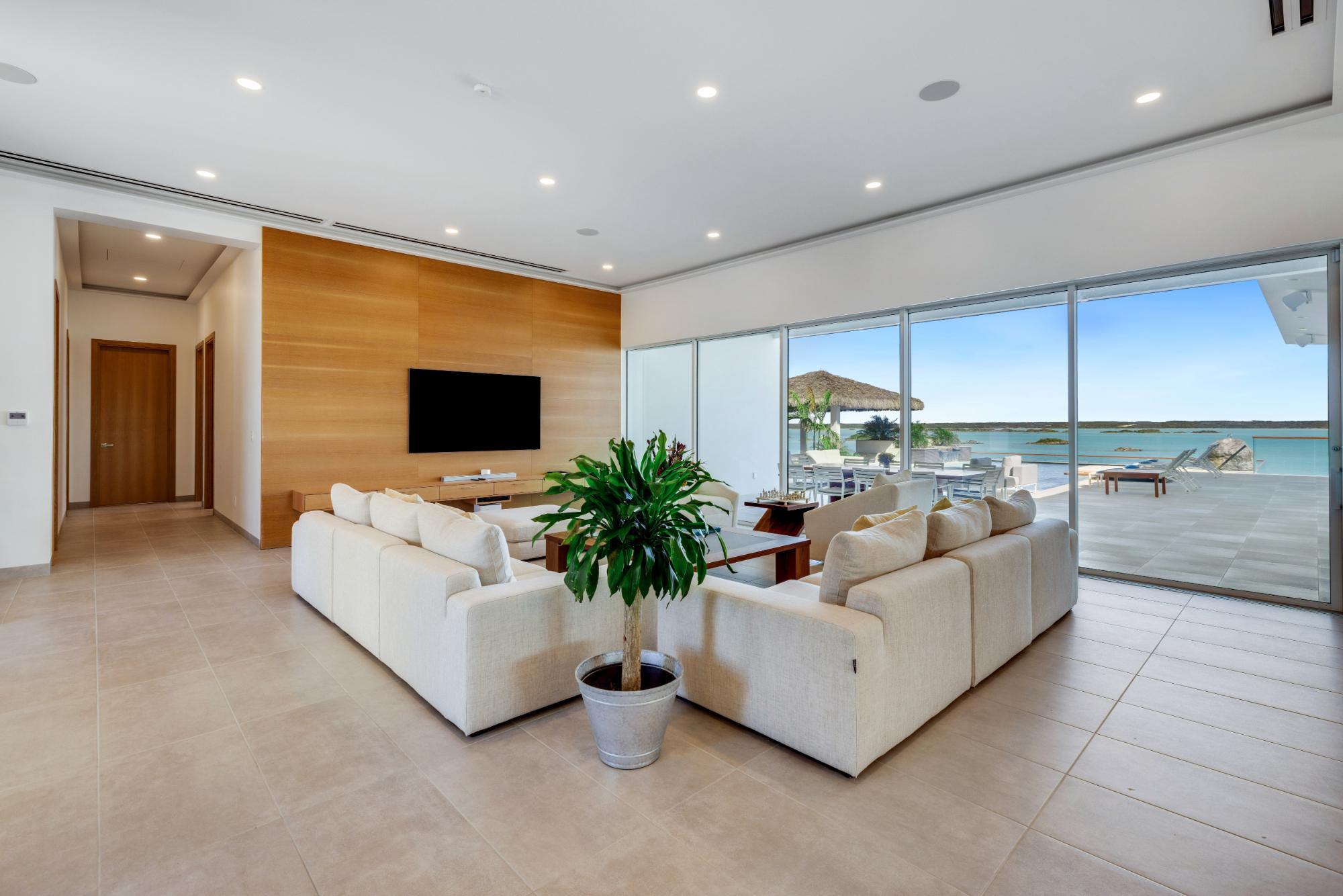 Ocean Breeze Villa Chalk Sound - Gallery image 9