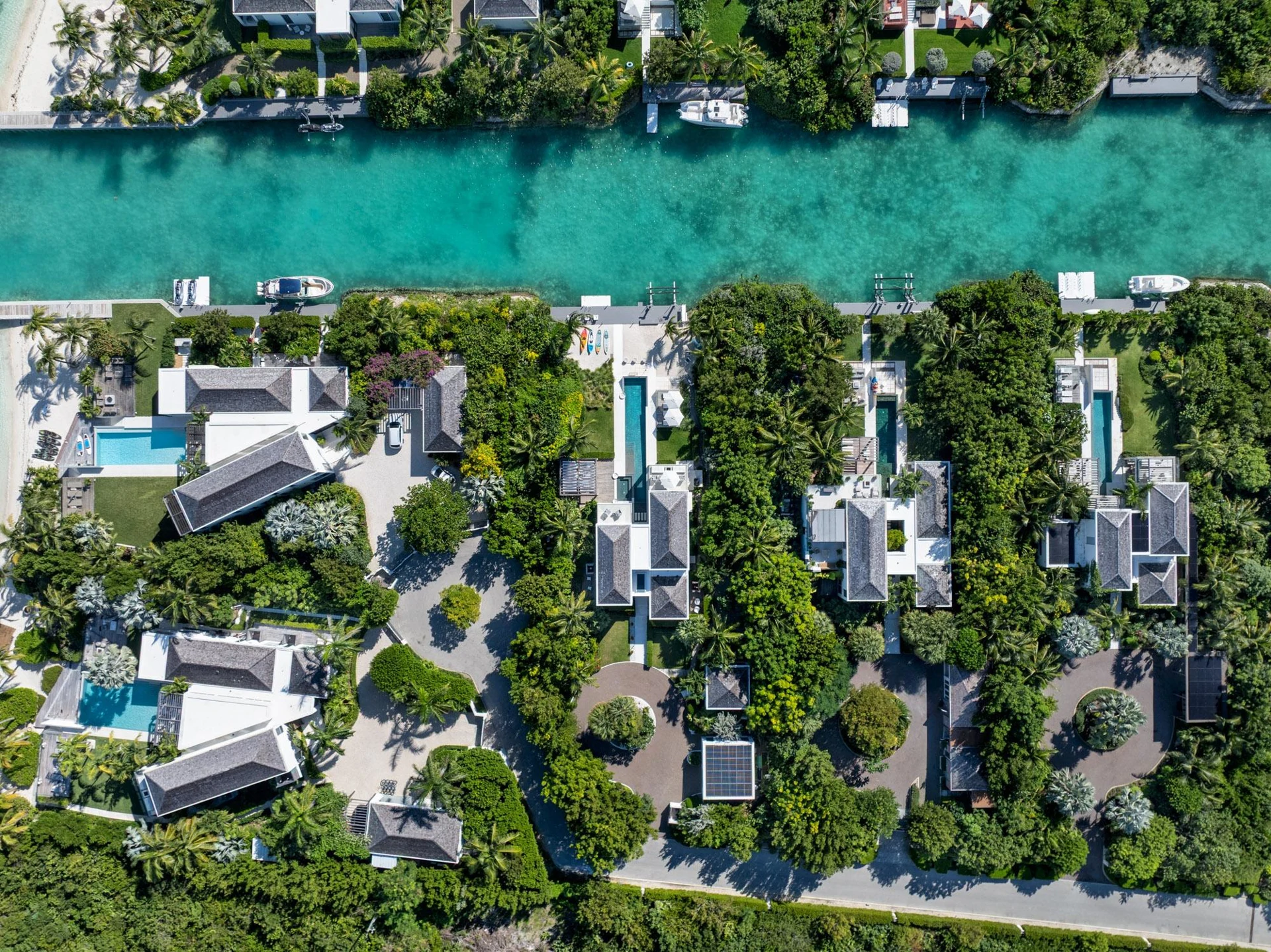 Blue Cay Estate Canal Front - Gallery image 48