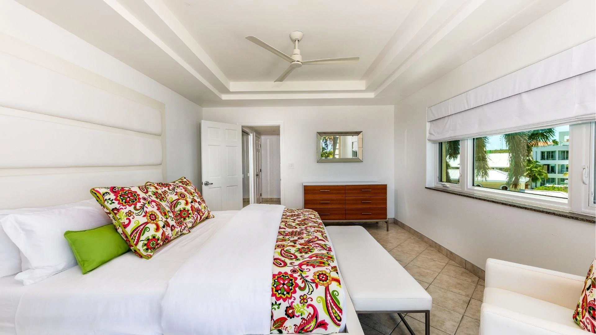 E12 The Yacht Club - Gallery image 11