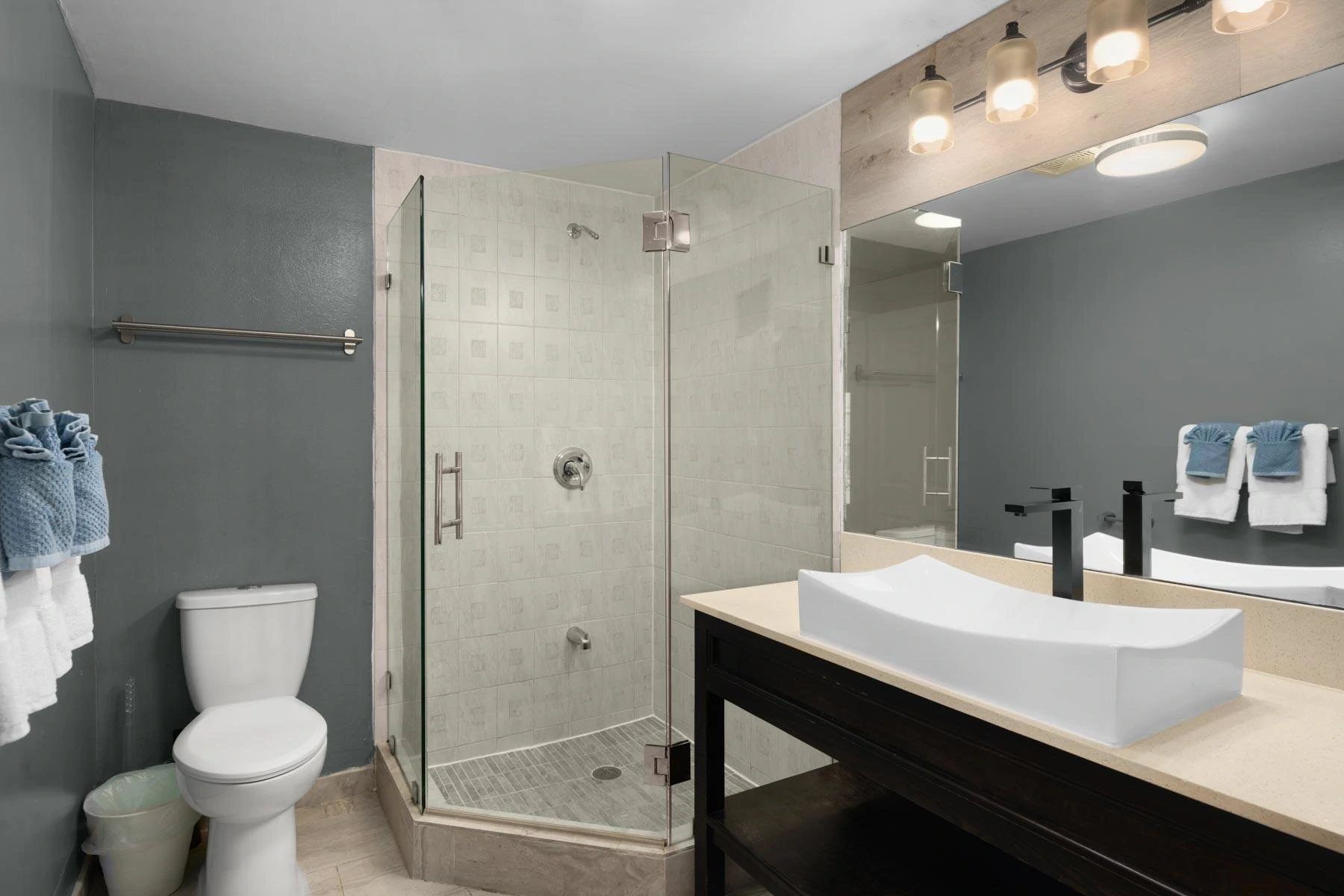 The Dolphin House - Gallery image 8