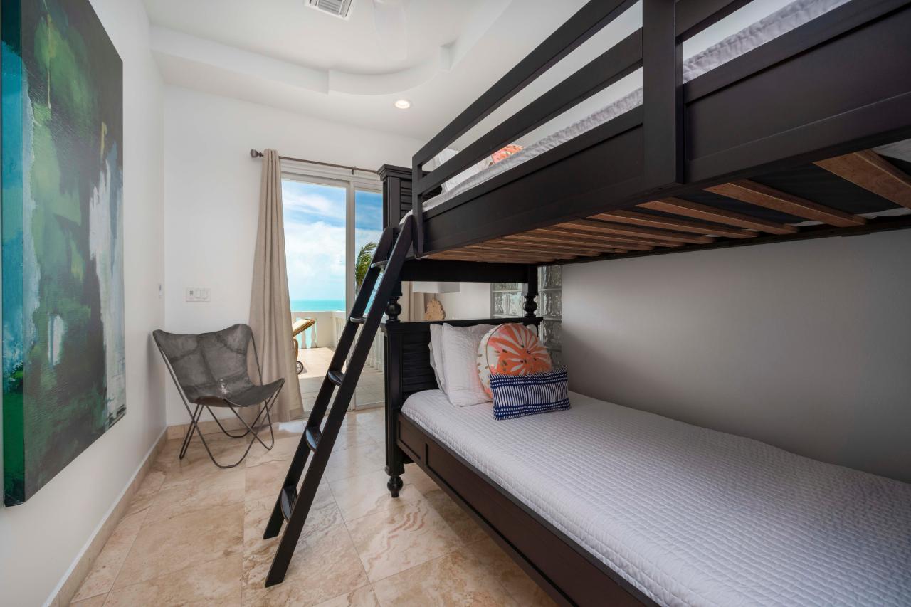 Villa de Ligera, Turtle Tail Waterfront - Gallery image 16