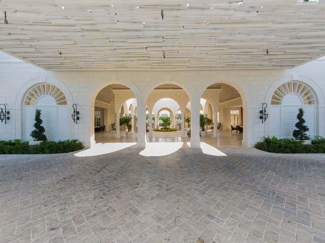 THE SHORE CLUB - Gallery image 31