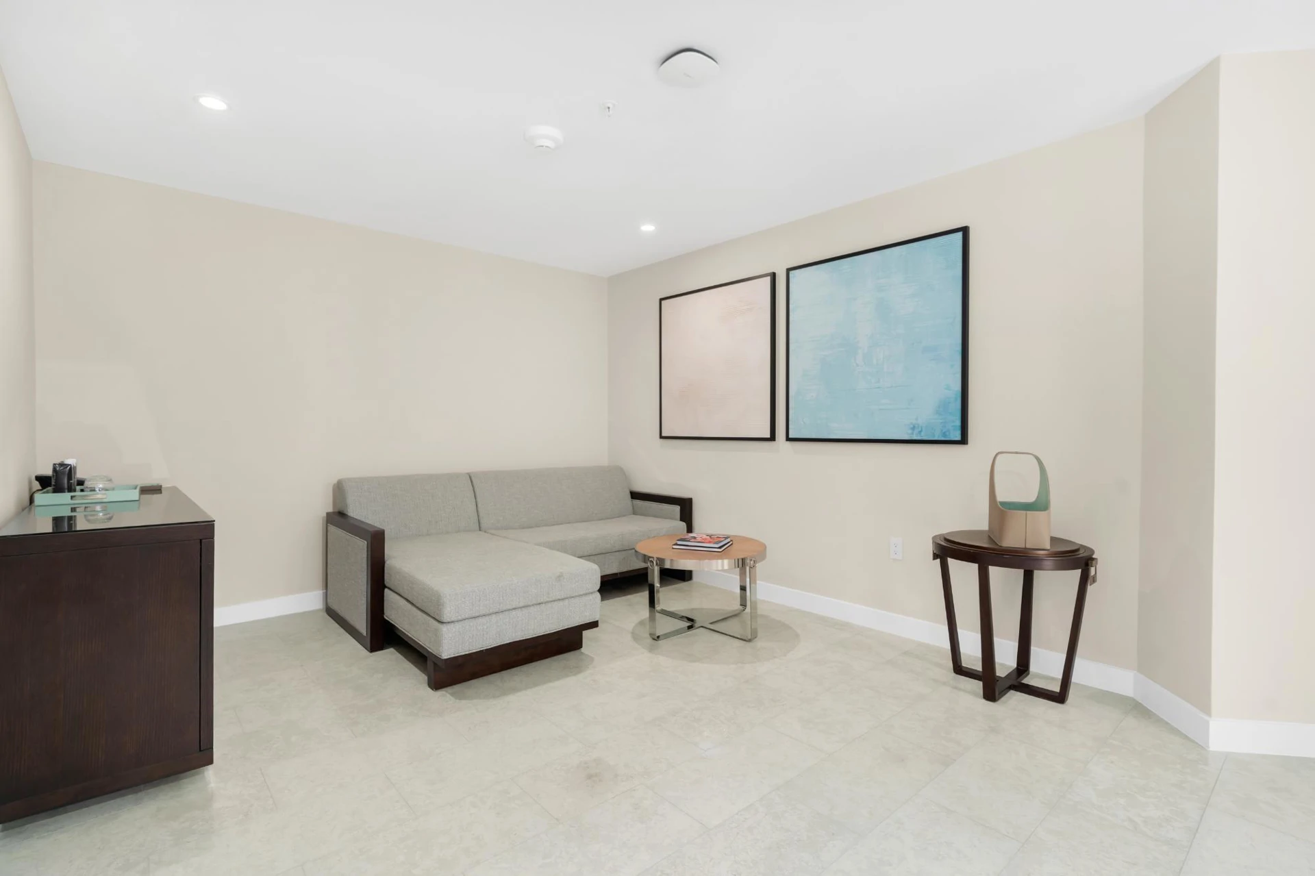 UNIT 1010 RITZ CARLTON 2BR/3BA - Gallery image 12