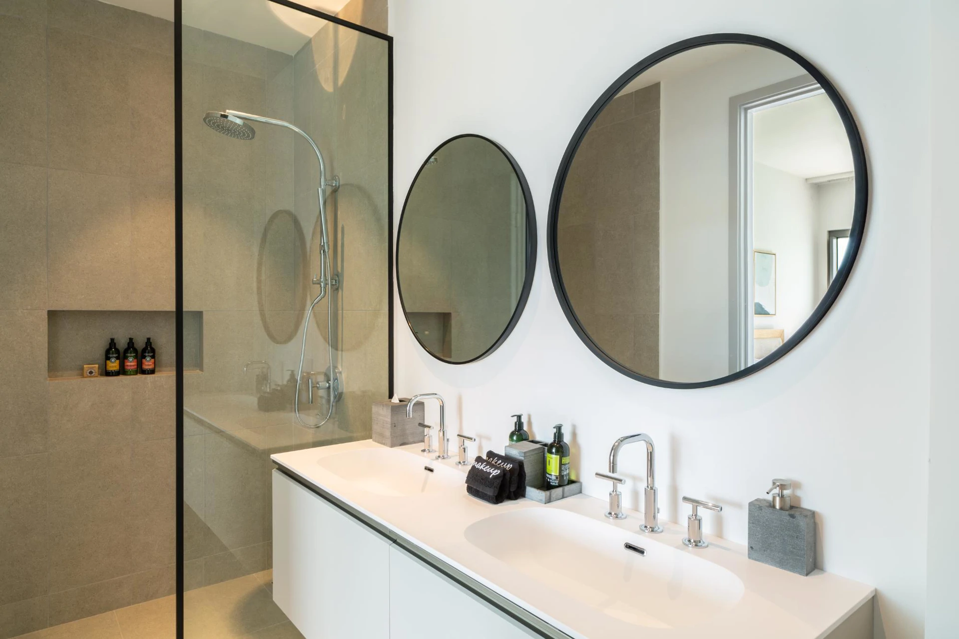 Boathouse B5 at South Bank - Gallery image 12