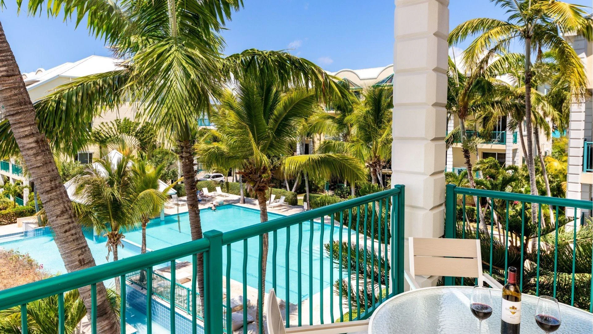 E12 The Yacht Club - Gallery image 19