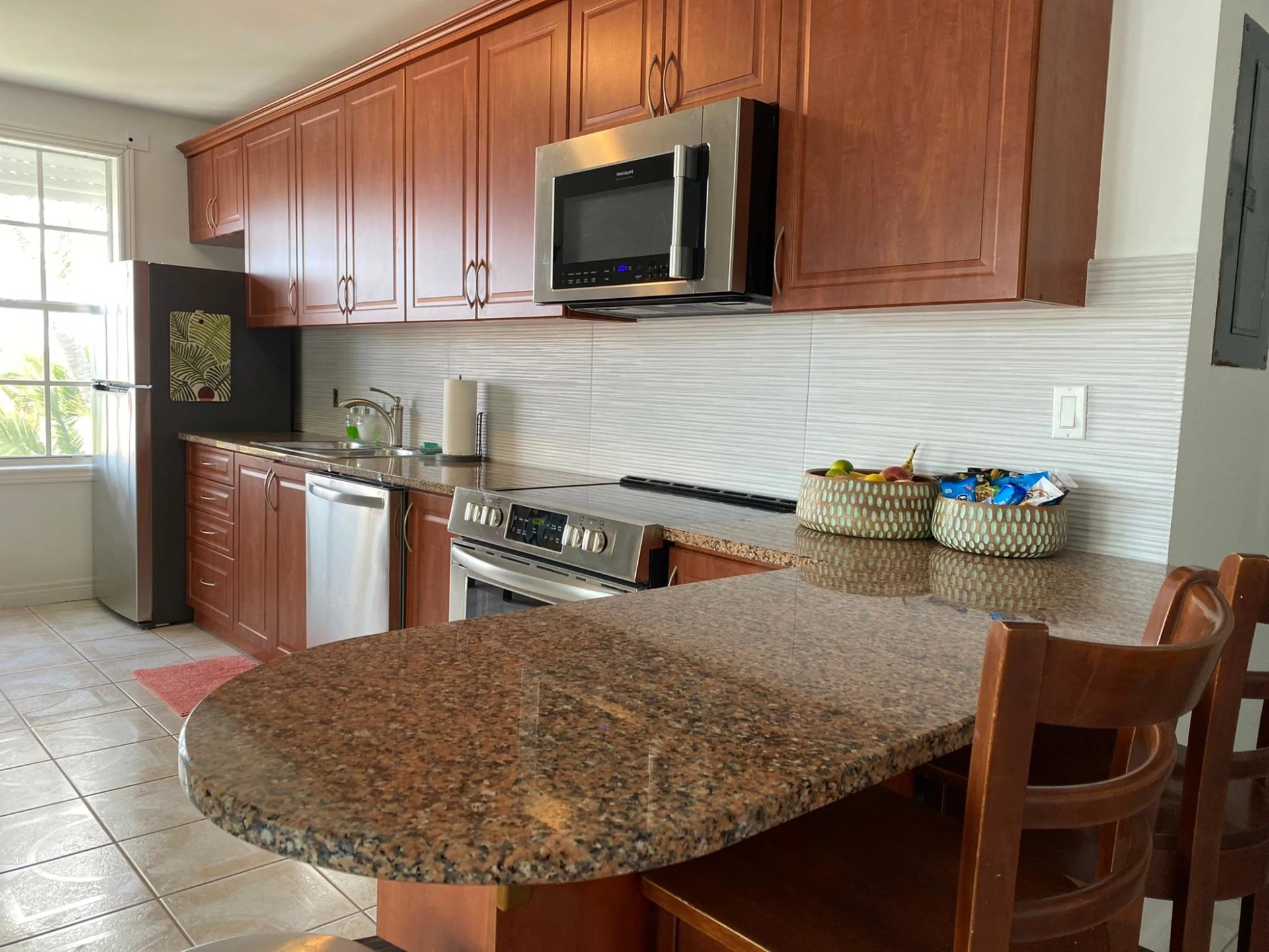 B101 Queen Angel - Gallery image 18