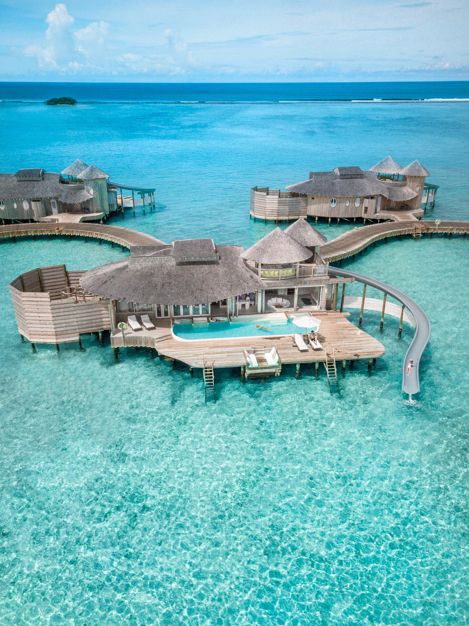 Luxury Maldives beach & over water villas for sale | Soneva Jani - Gallery image 23