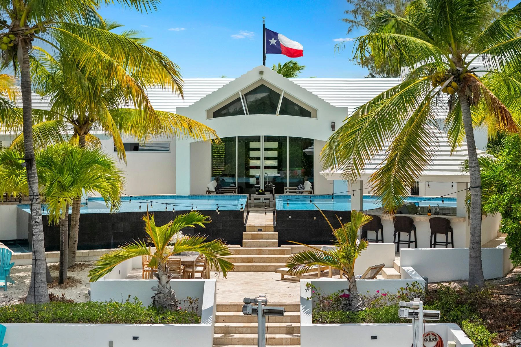 Hogan House - Gallery image 6