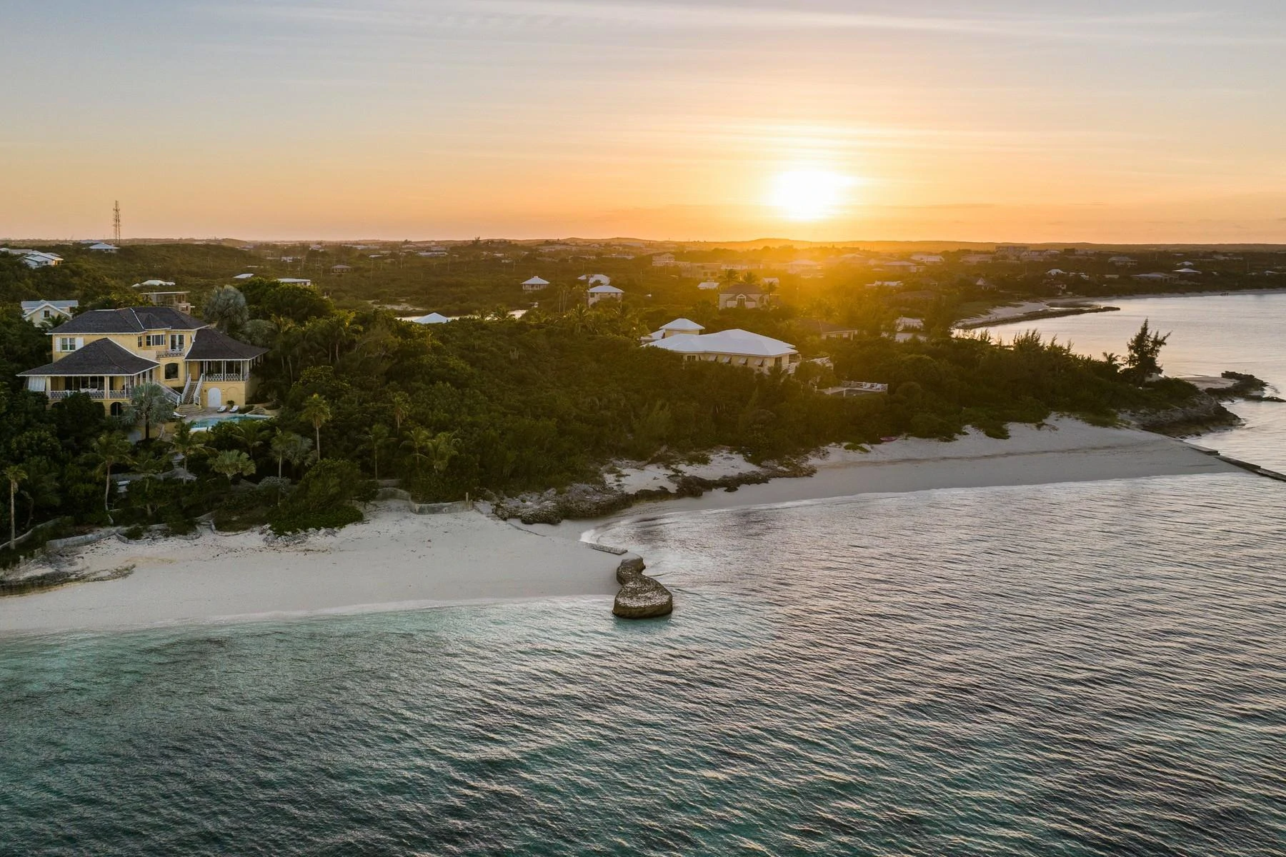 BLUE CAY - Thompson Cove Beachfront - Gallery image 57