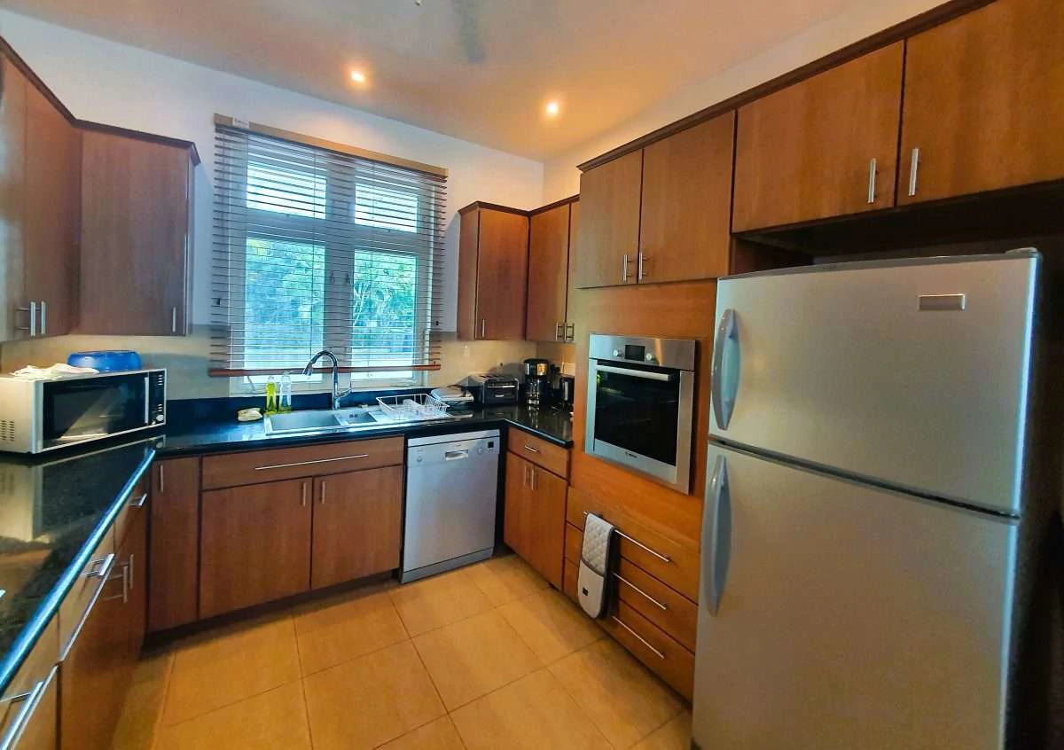 3, Zara Villas, Cap Estate. - Gallery image 3