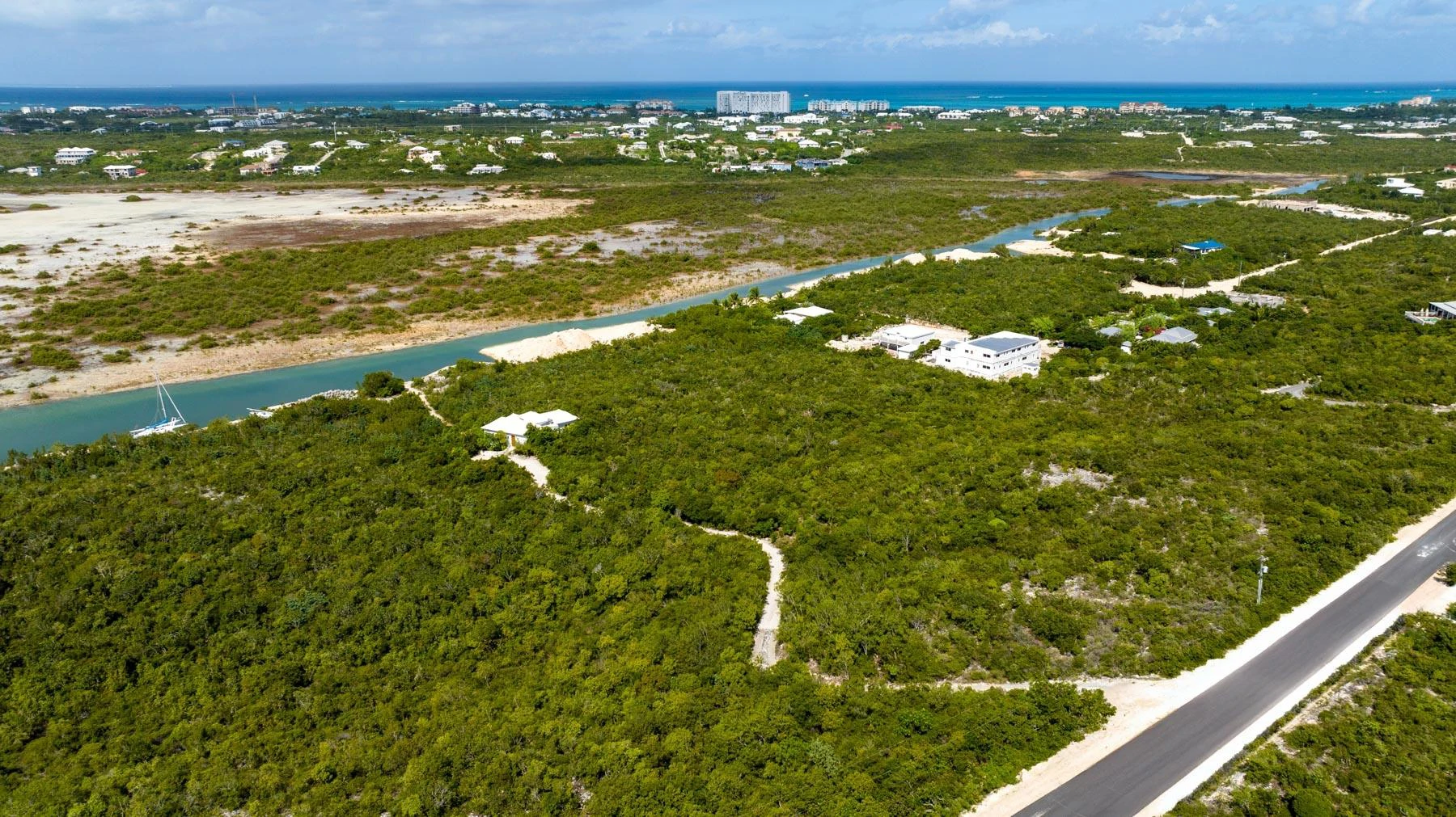 Canalfront Home - Gallery image 17