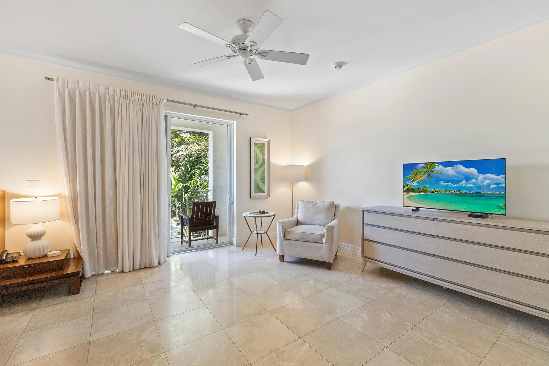 WEST BAY CLUB - Gallery image 14