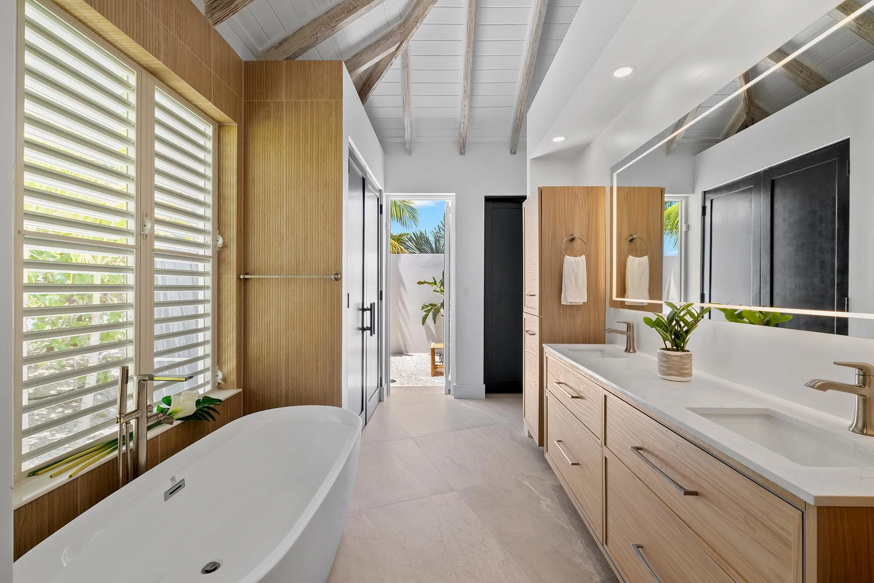 Hogan House - Gallery image 25