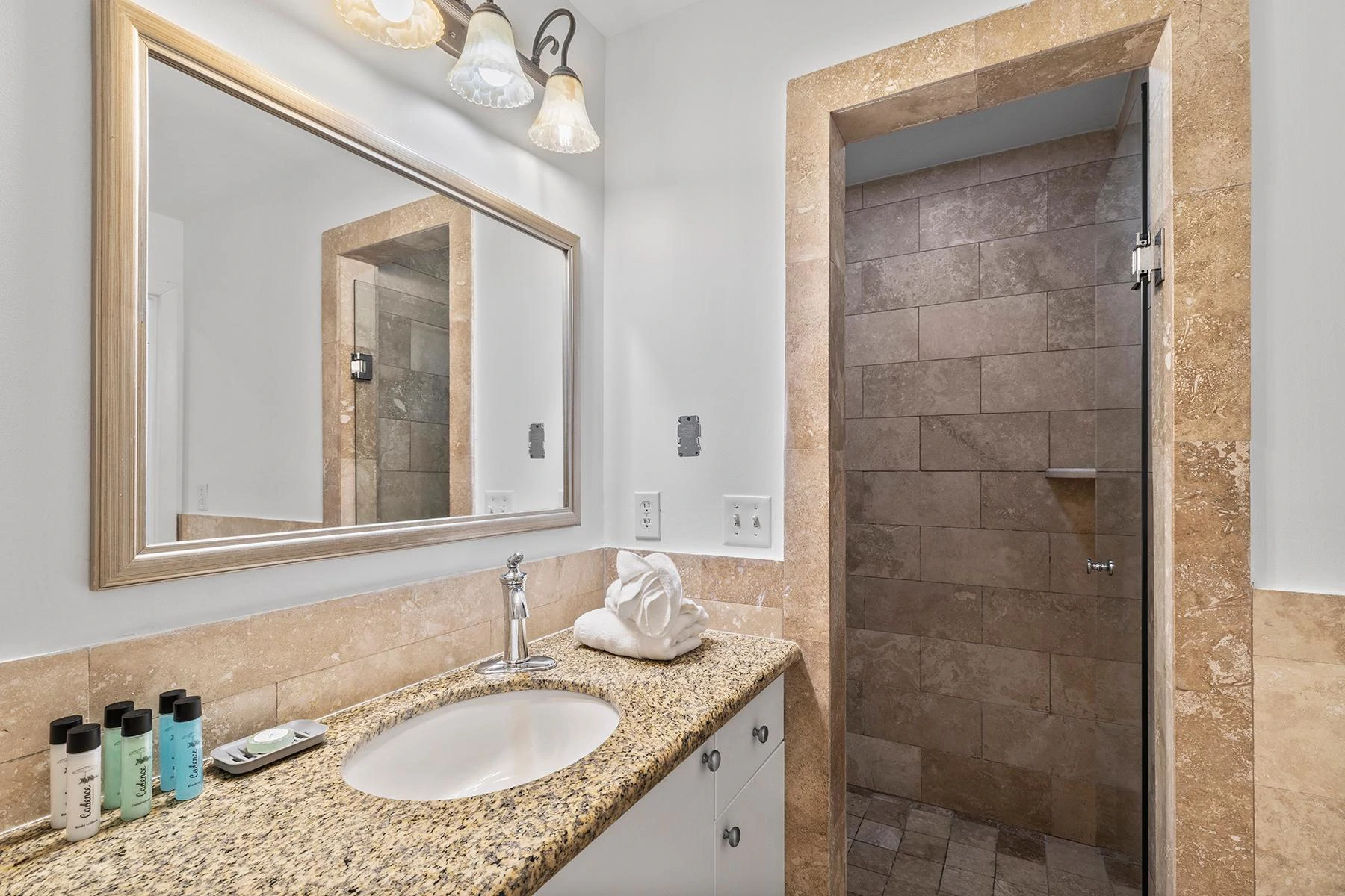 Oceanview Studio Unit - Gallery image 7