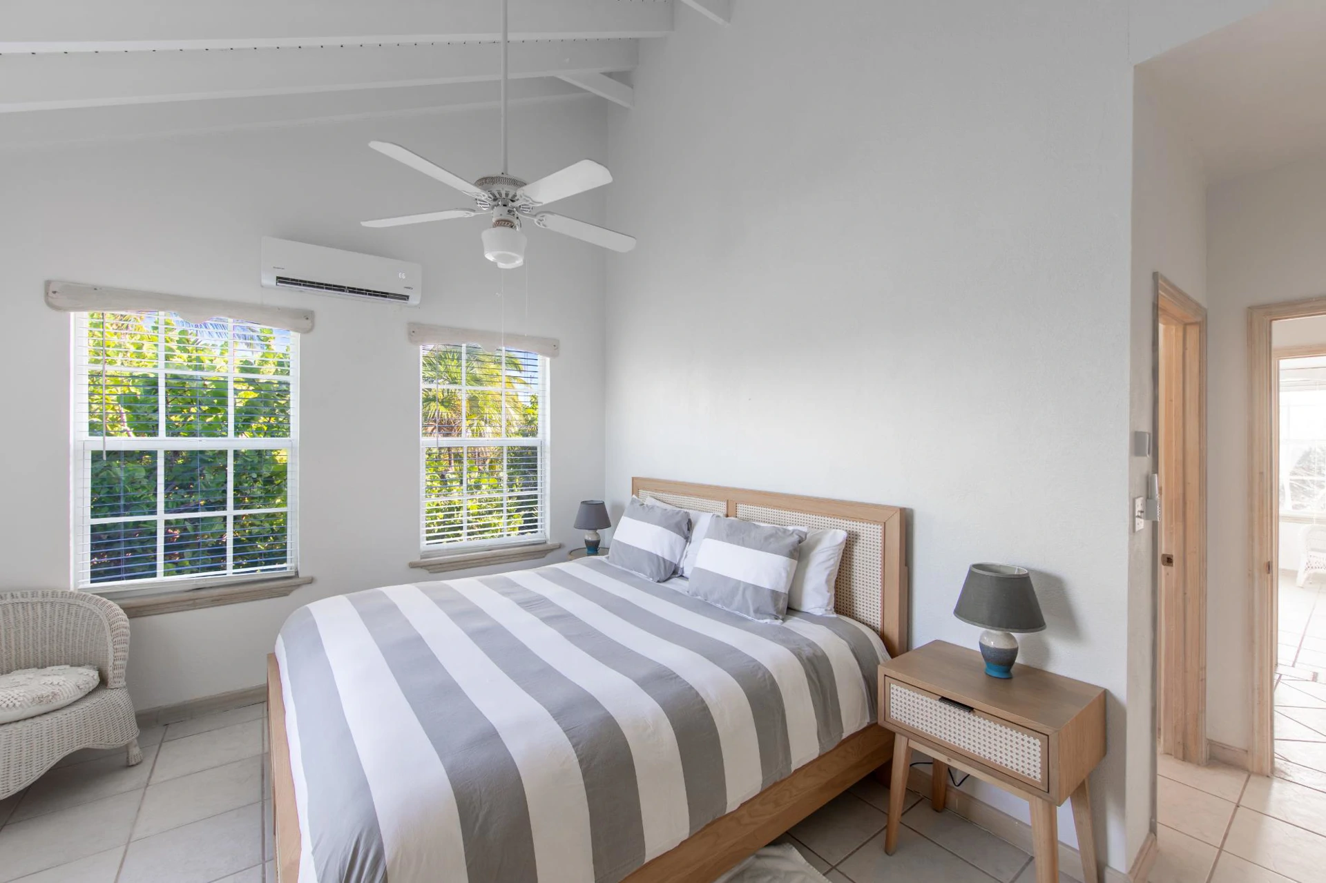 VACATION HOME STEPS FROM A PRISTINE N.CAICOS BEACH - Gallery image 22