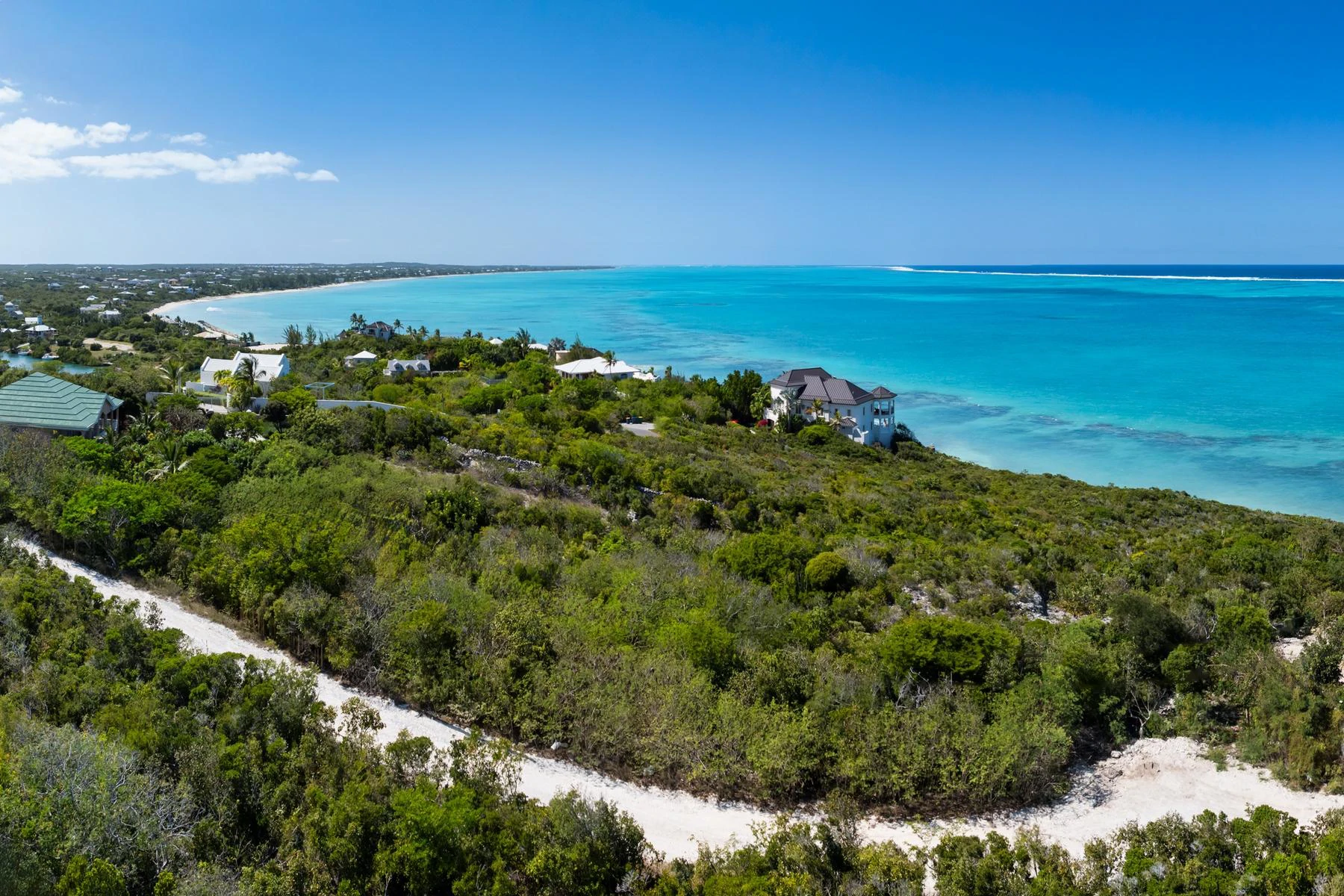 Villa 2 - The Summit - Blue Mountain Ocean View - Gallery image 4