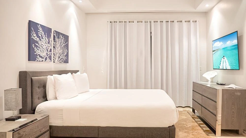 Atrium - Gallery image 18