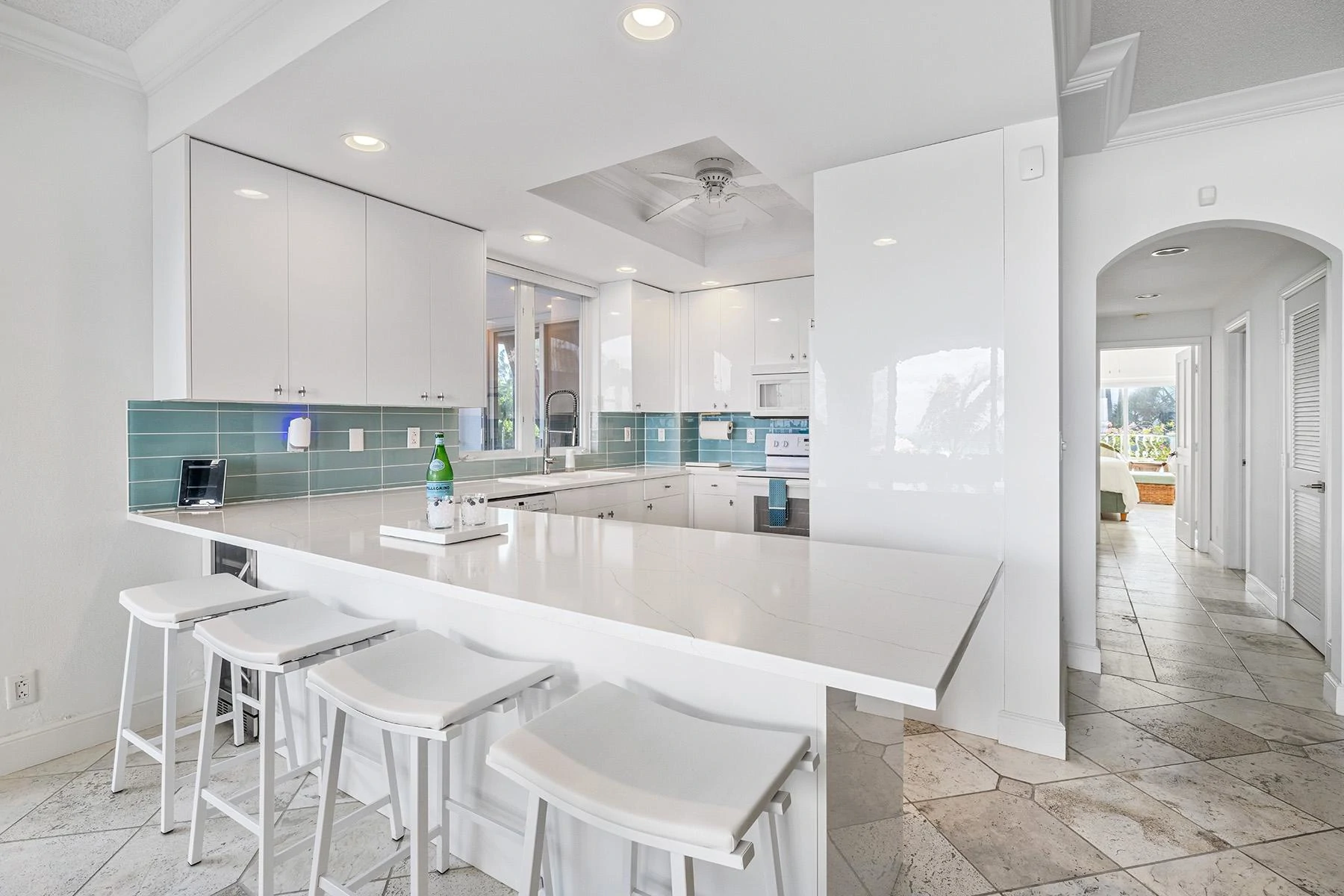 The Mansions 4104 - 2BR Beachfront - Gallery image 7