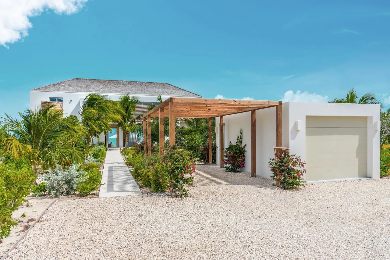 BEACH ENCLAVE LONG BAY - Gallery image 4