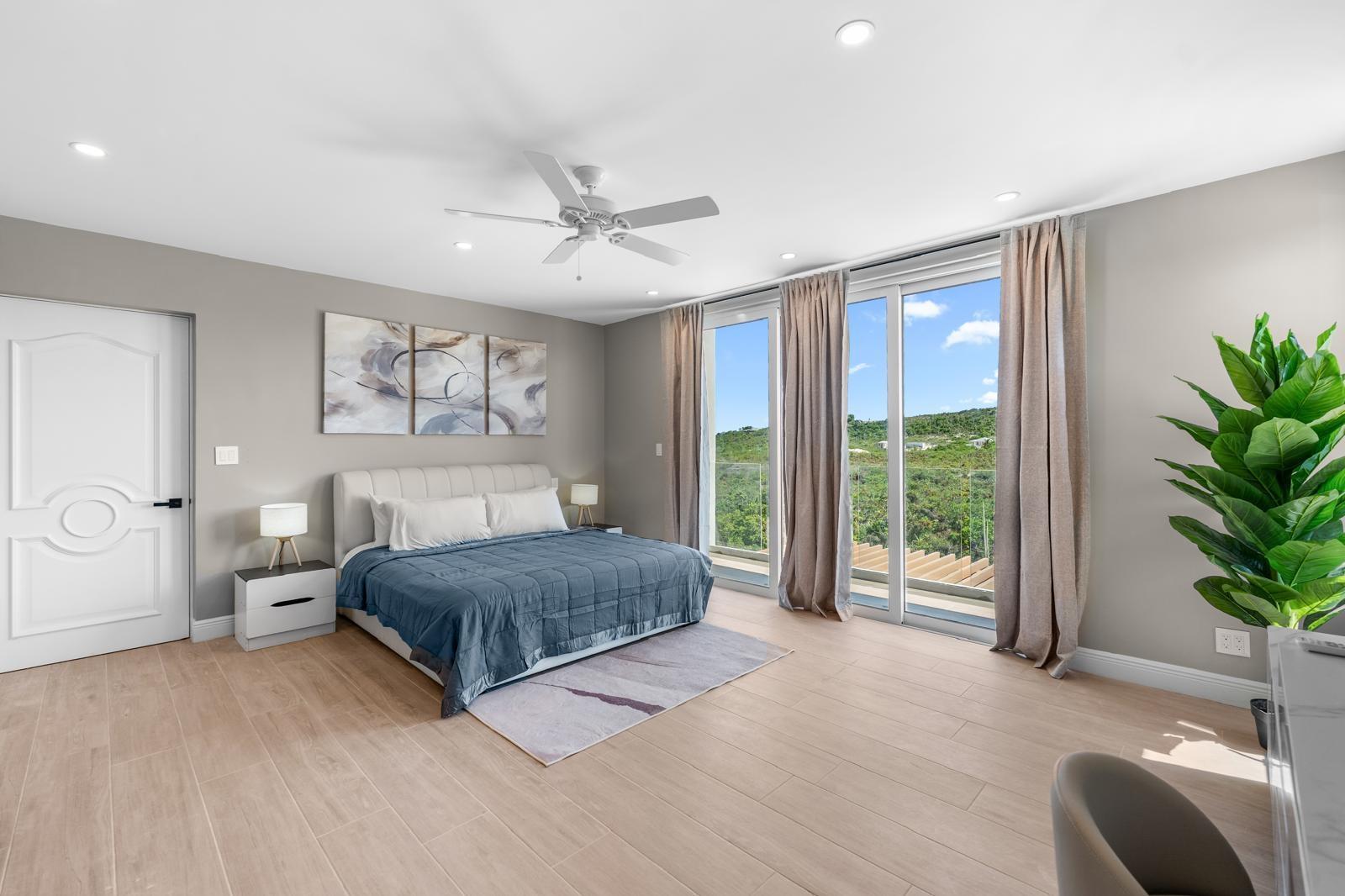 Luz Maria Villa - Gallery image 19