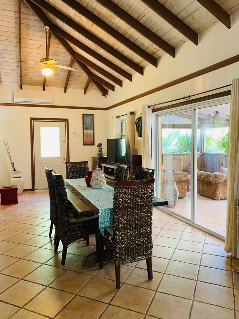 Leeward Home with Guest House - Gallery image 4