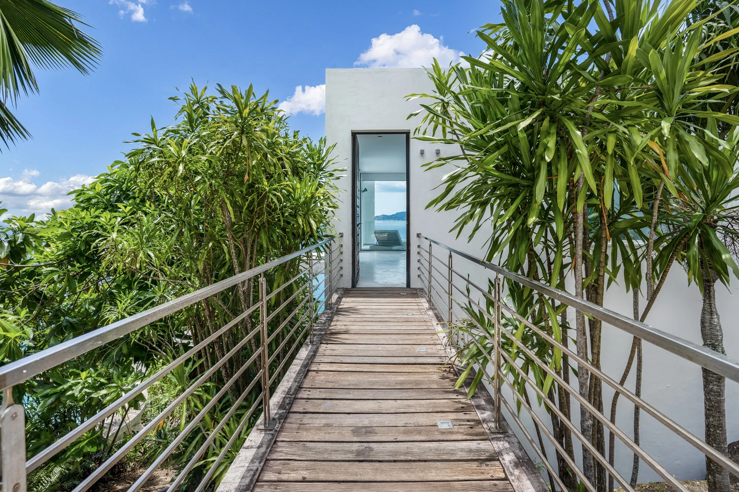 Architectural modernist beachfront villa for sale in Mahé, Seychelles - Gallery image 15
