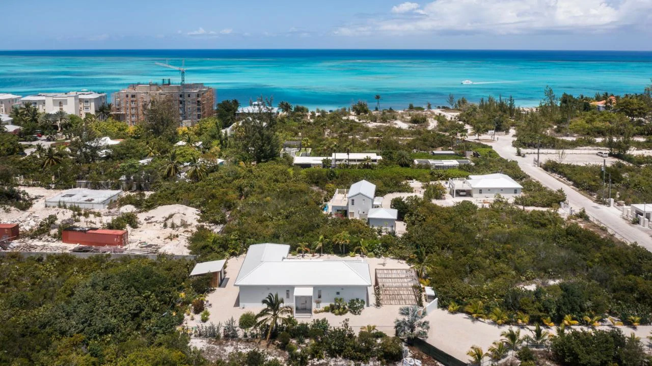 Coral Villas On Grace Bay - Gallery image 30