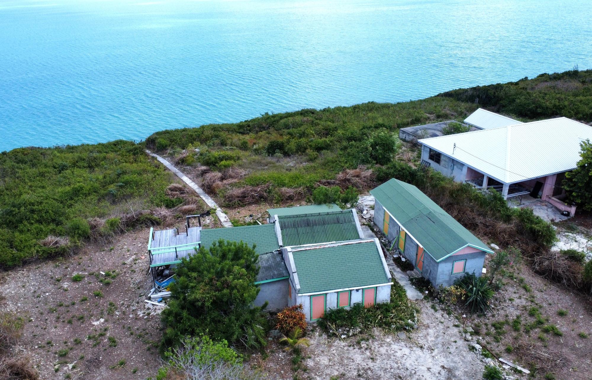 Traditional Bottle Creek House - Gallery image 10