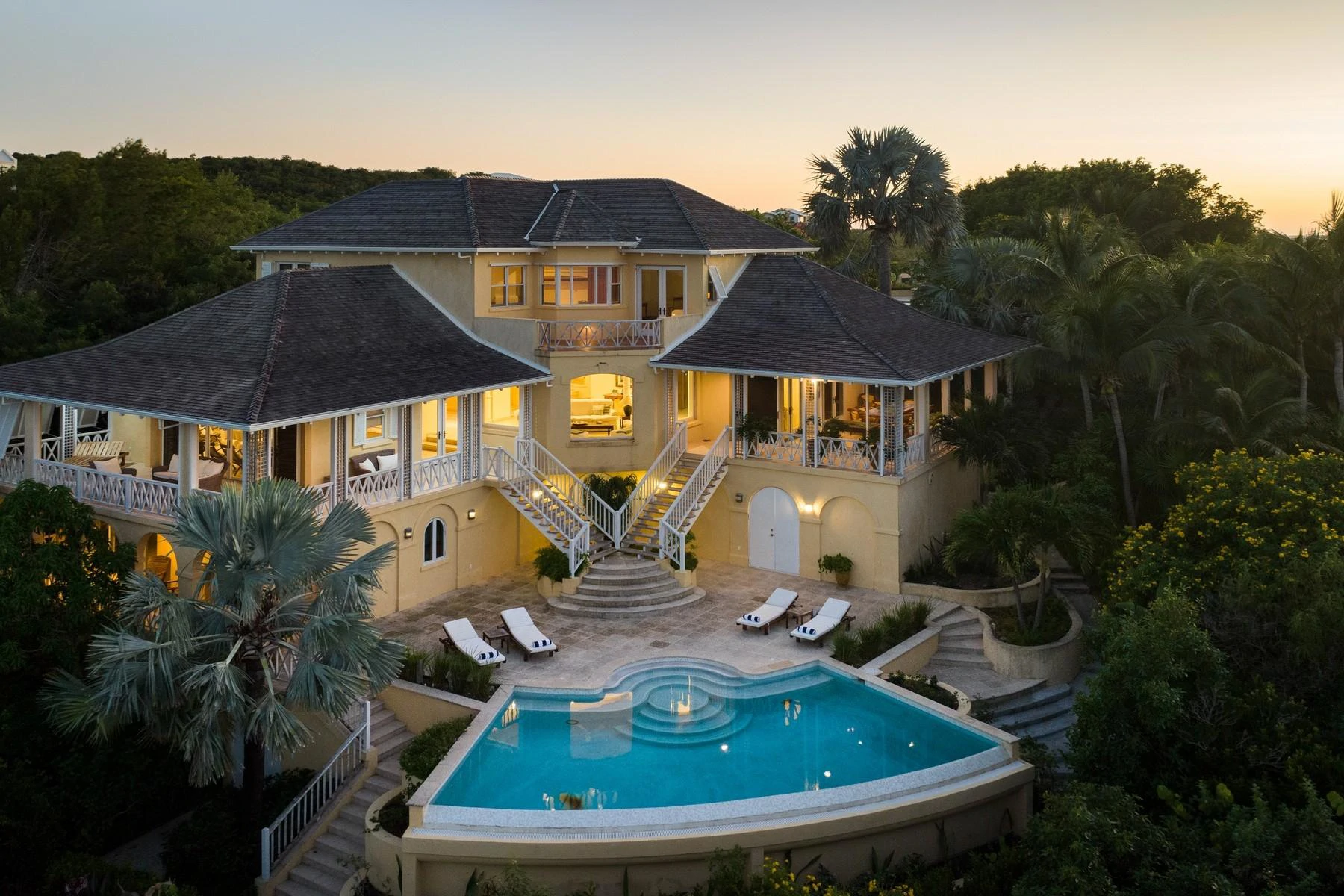 BLUE CAY - Thompson Cove Beachfront - Gallery image 52