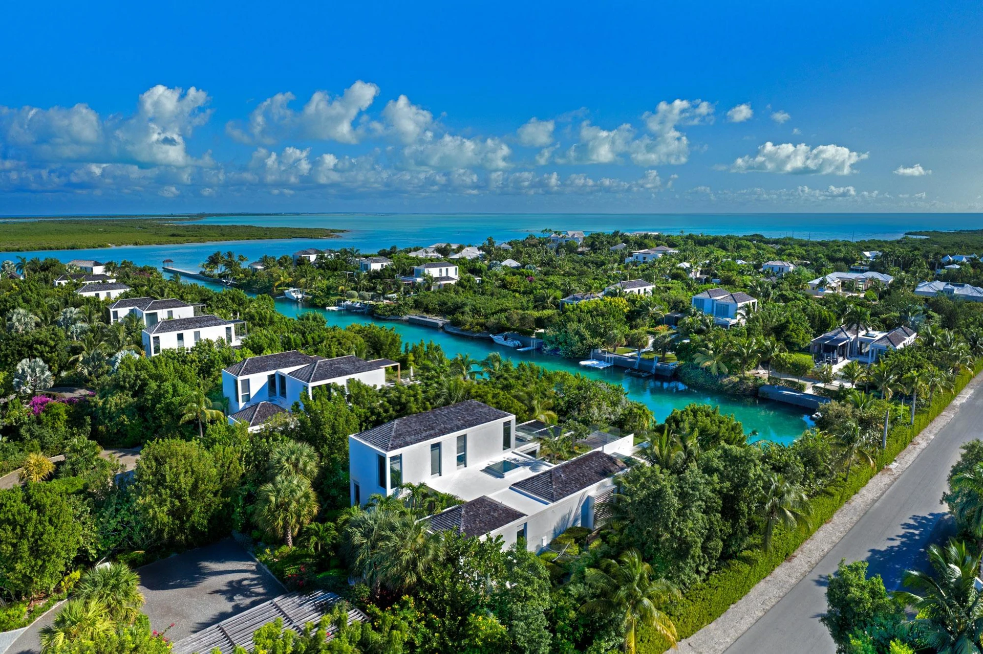 Villa 8 - Blue Cay Estate Canal Front - Gallery image 3
