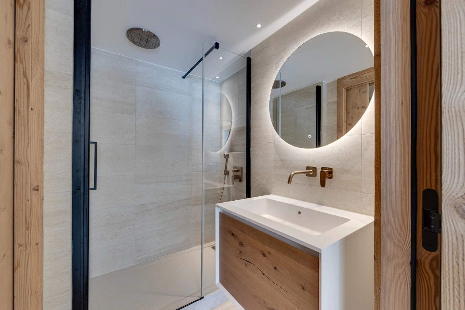 A 3-bed duplex for sale in Val d’Isere ski resort, France - Gallery image 3