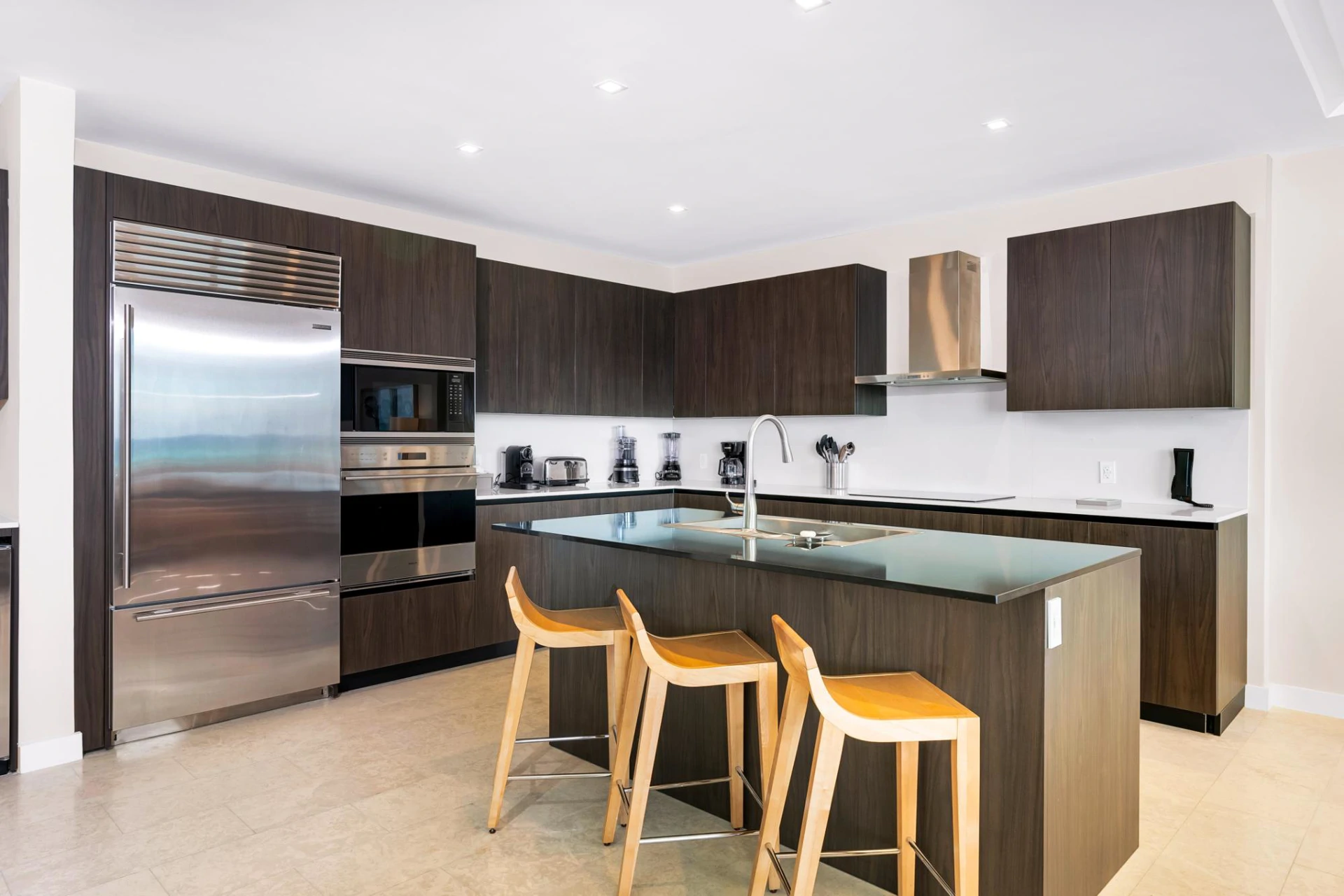 Unit 1095 Ritz Carlton Residences 2BR/3BA - Gallery image 10