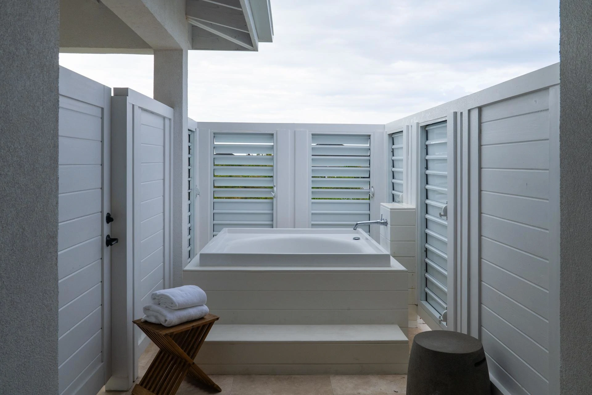 9B Sailrock Ridgetop Premier Suite - Gallery image 6