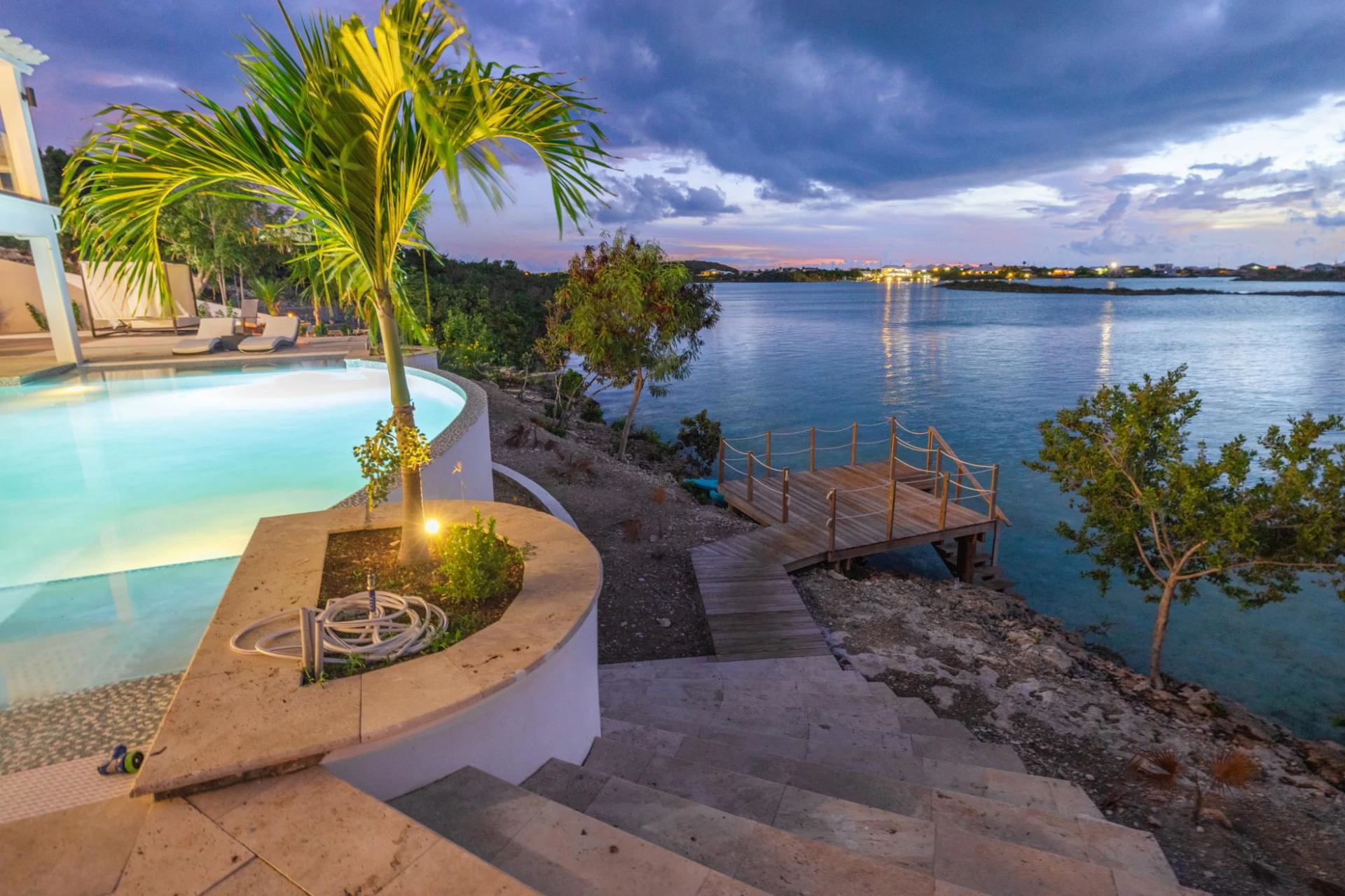 Endless Blue - Gallery image 38