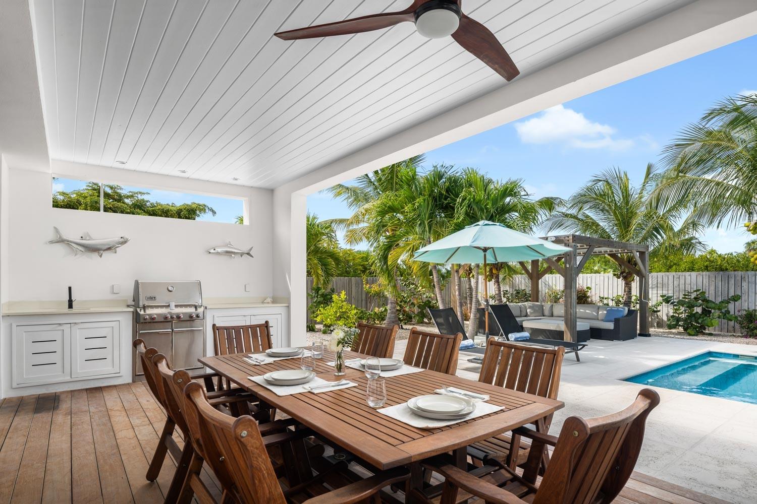 Sunset Beach Villa Unparalleled 21 - Gallery image 8