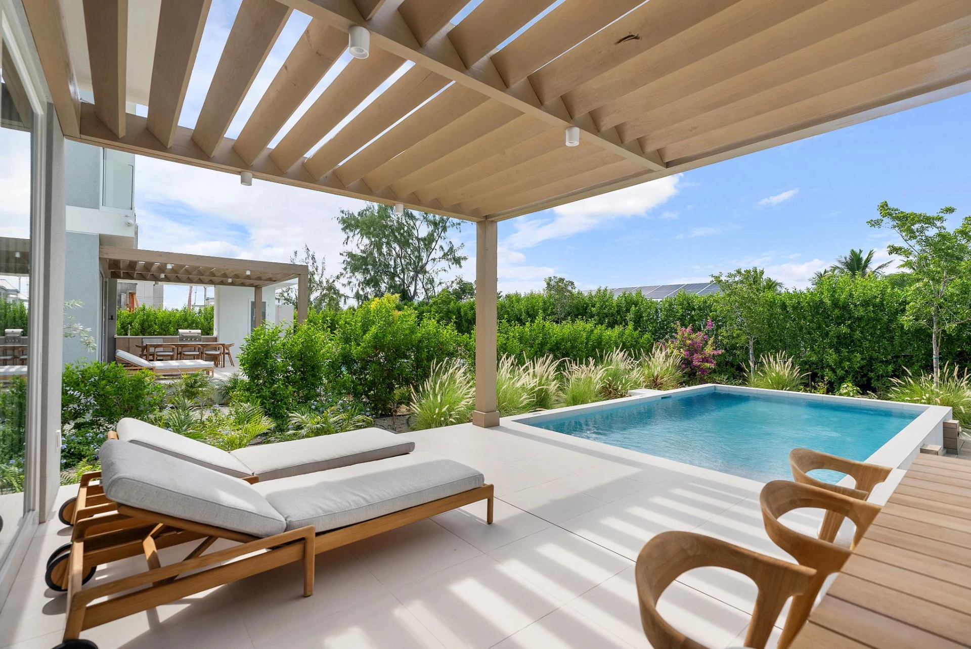 BEACHWALK VILLA #5 - Gallery image 4