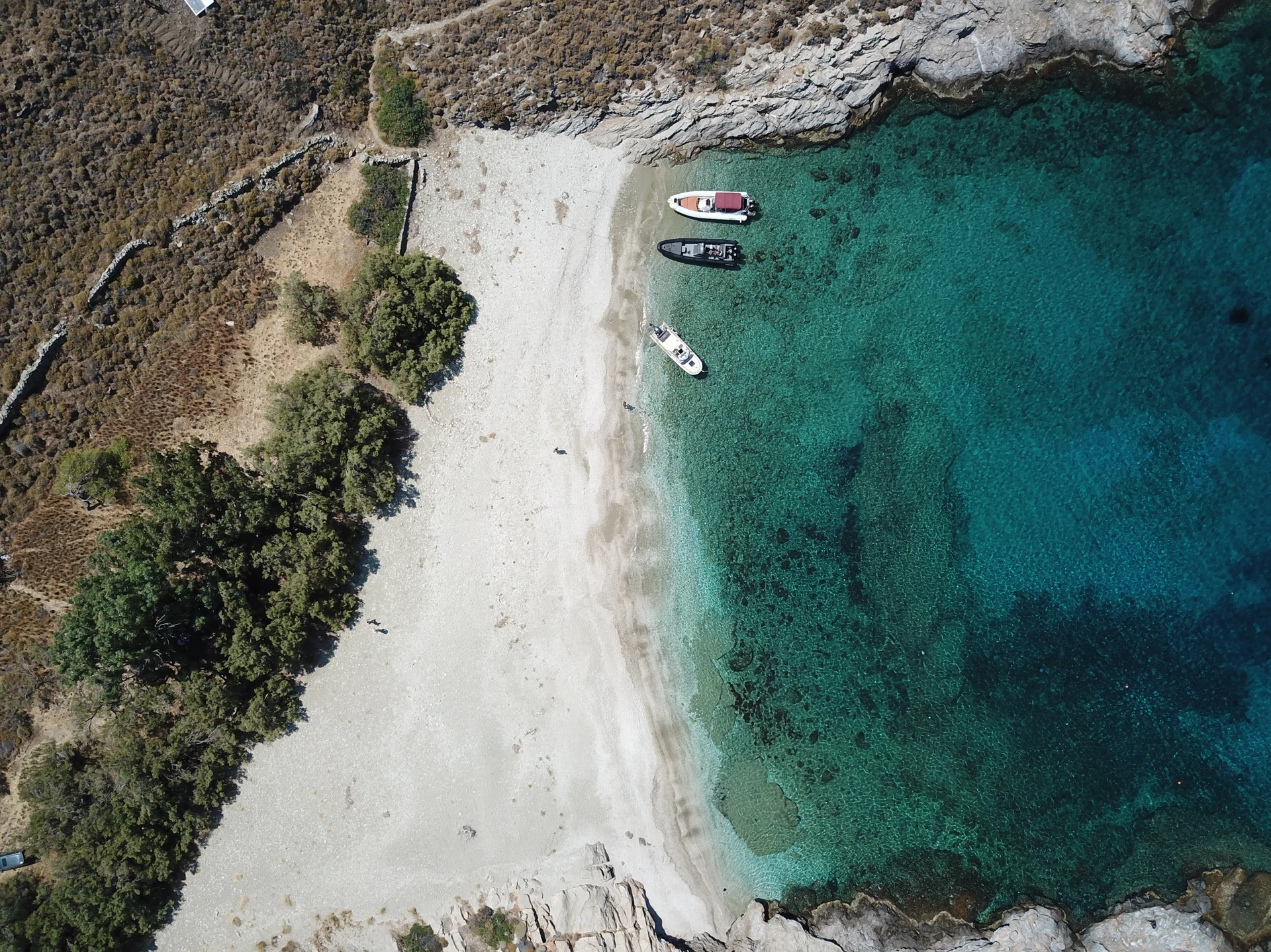 2 to 6 bed bespoke branded private homes for sale at the One&Only Kea Island - Gallery image 26