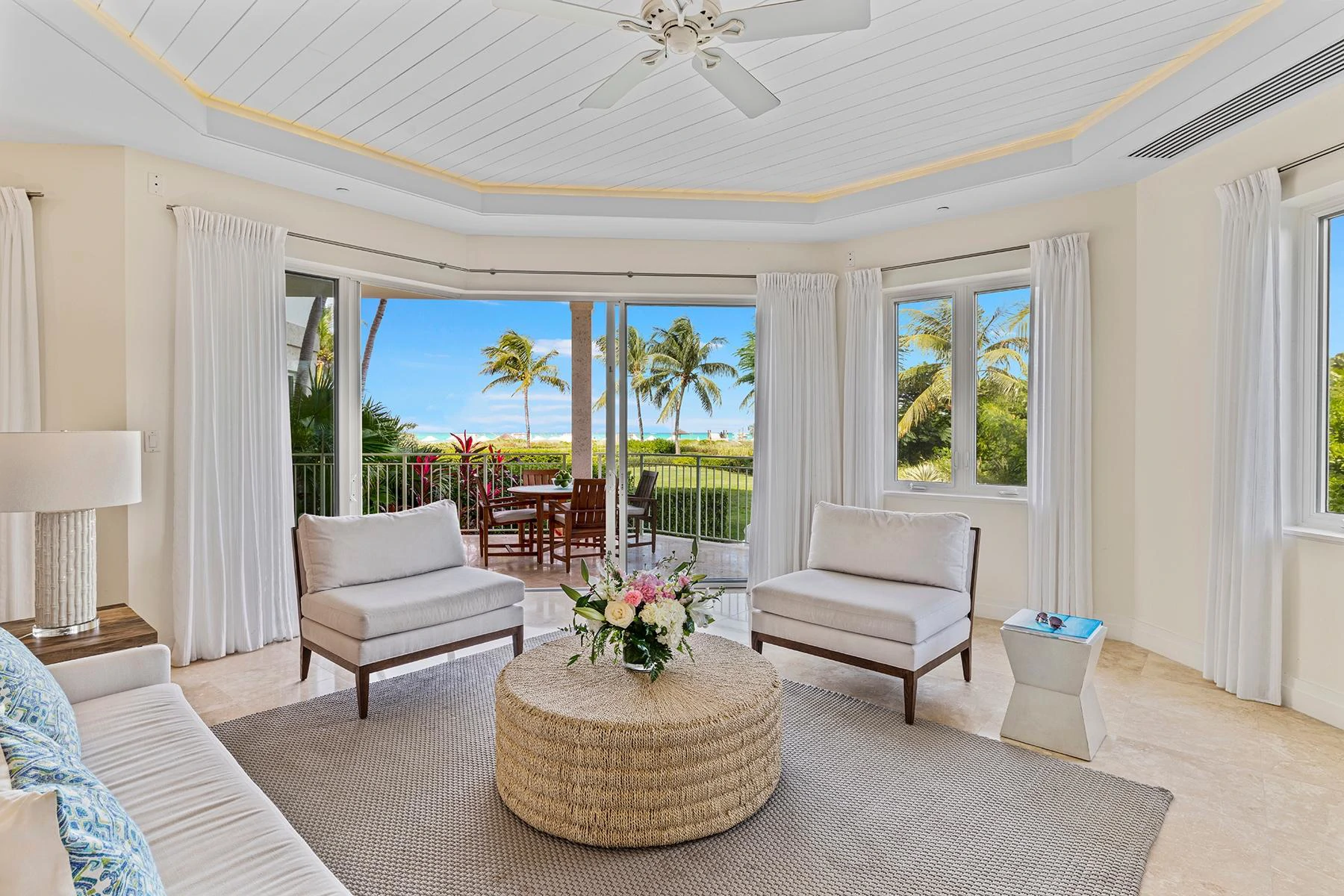 WEST BAY CLUB Suite 109 - Gallery image 2