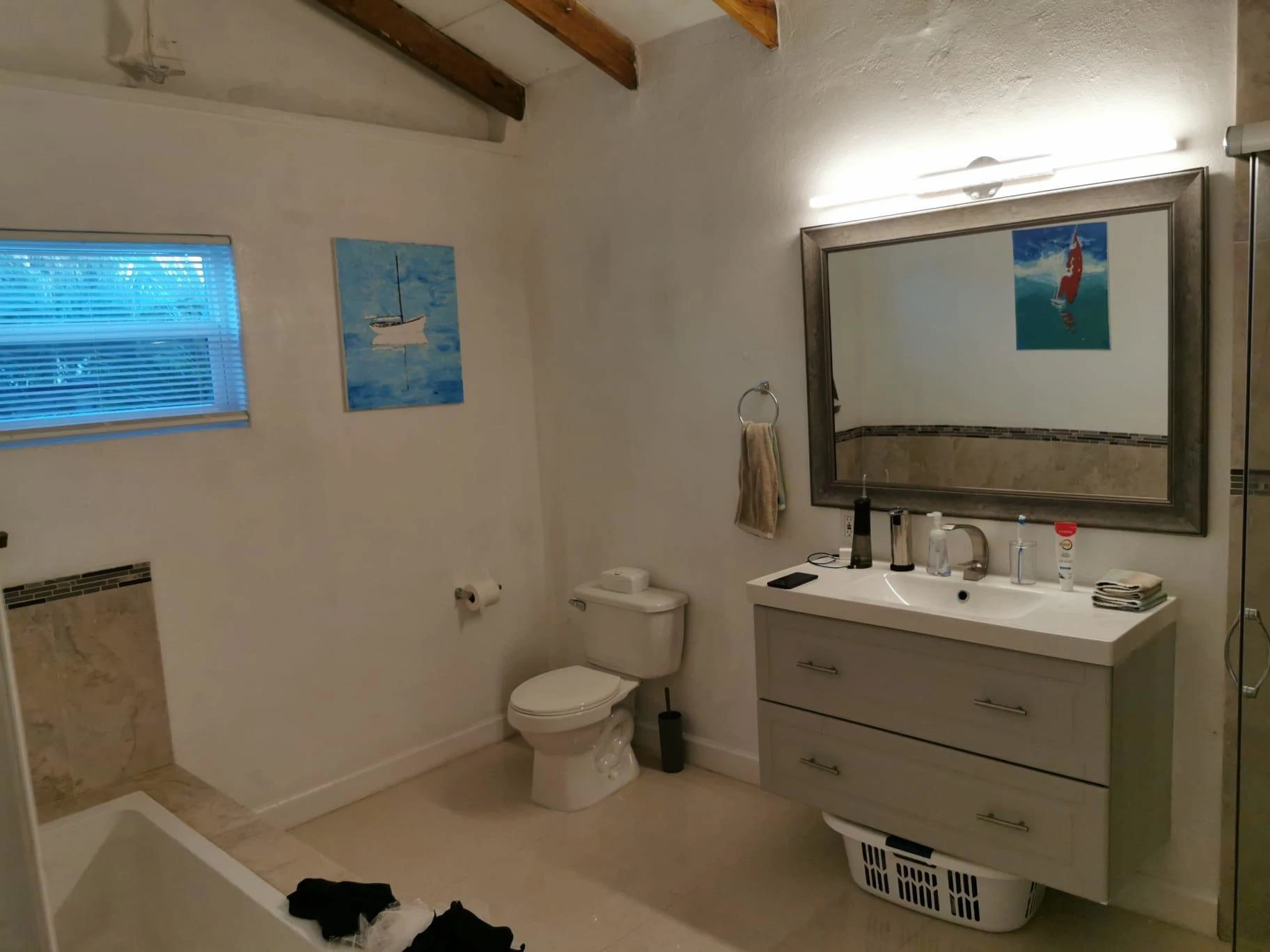 TWO INCOME GENERATING HOMES ON ONE LOT! - Gallery image 10