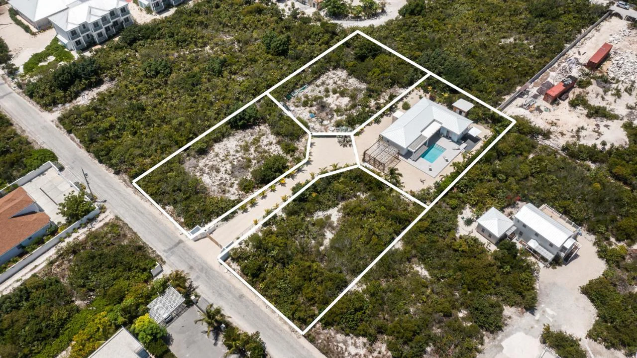 Coral Villas On Grace Bay - Gallery image 3