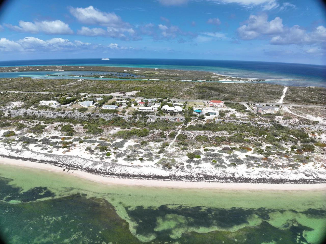 OCEAN VIEW 3 BEDROOM BEAUTY - Gallery image 32