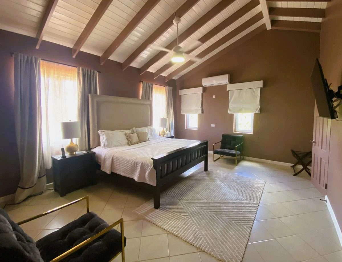 Private Villa, Cap Estate. - Gallery image 13